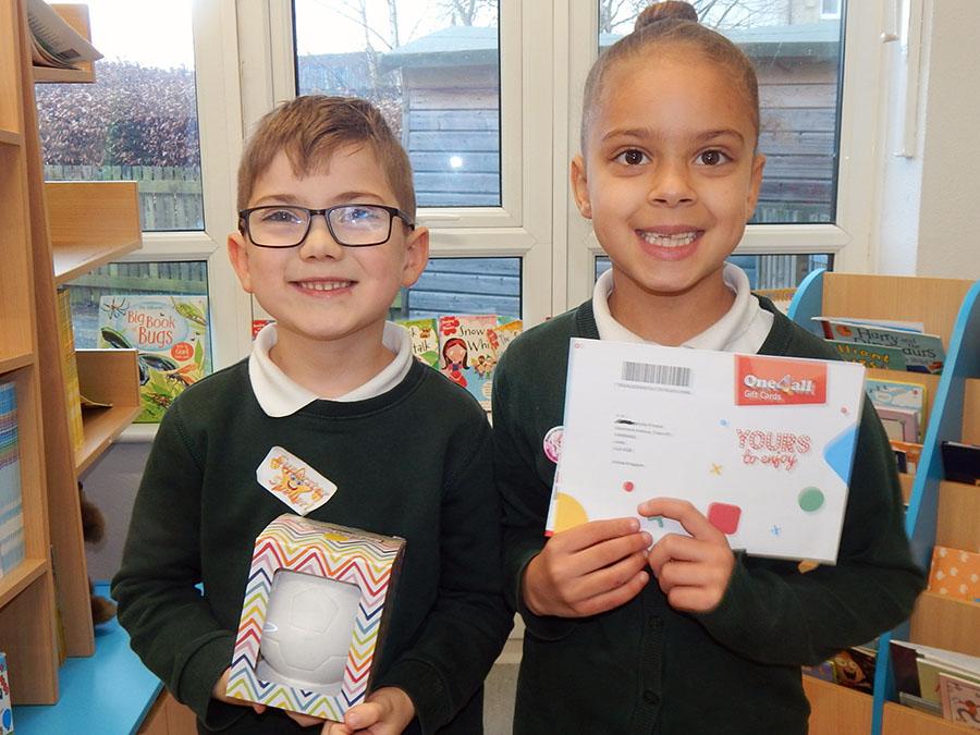 Congratulations Scarlette on 100% Attendance and Olver on winning the raffle!
