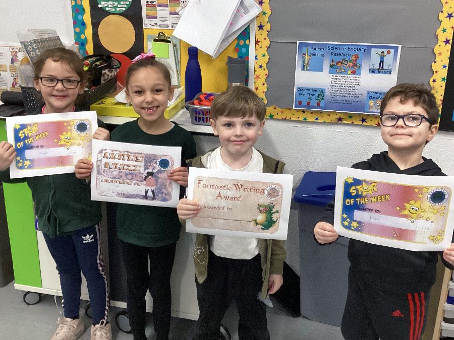 This week's certificate winners were Chase, Louie, Miyah and Alayah. Well done!