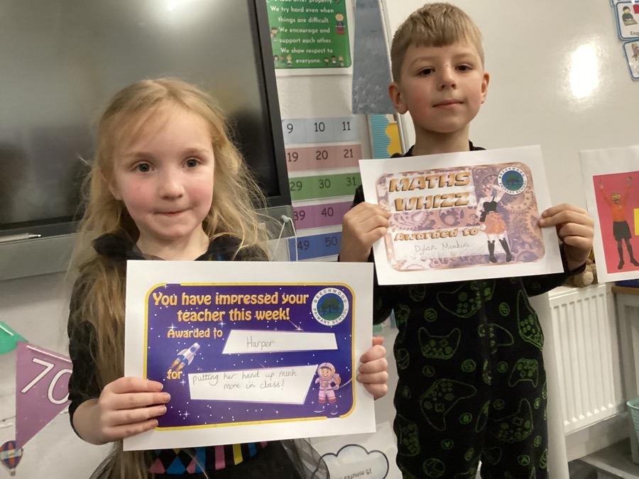 Well done to Harper and Dylan for being this week's certificate winners. 